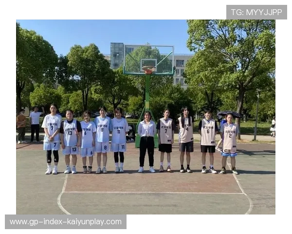 世界篮球学院在教学中引入多元文化训练提升适应力，世界篮球大学